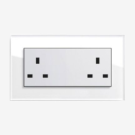 British Standard double socket outlet 250 V/13 A 